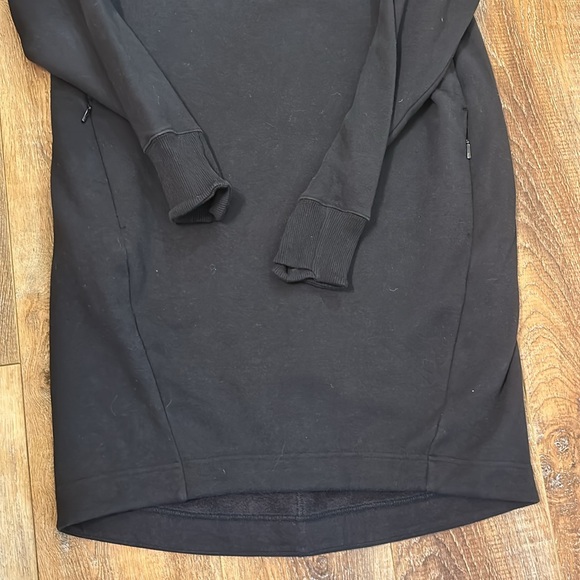 ATHLETA MEDIUM BLACK SWESTSHIRT DRESS LINED - Picture 2 of 5